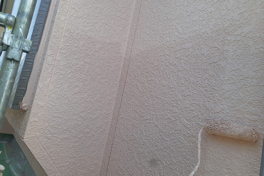 LINE_ALBUM_青木様邸 壁 上塗り記事用.jpg