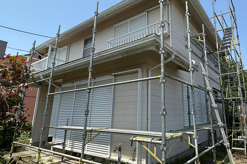 LINE_ALBUM_水戸市 佐々木様 施工前、足場途中_記事用.jpg