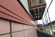 外壁塗装・屋根塗装　茨城県東海村　サイディング壁とコロニアル屋根の塗装工事（帯 (モール) ）