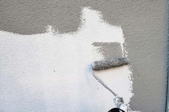 外壁塗装　古河市　モルタル壁塗装（下～中塗り）