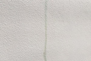 外壁屋根塗装　鹿嶋市　モルタル壁塗装（下地調整）