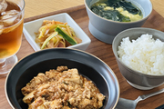 家庭科の宿題で中1娘が食事作り