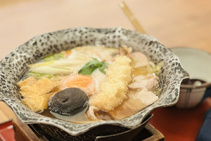 冬といえば...♪鍋焼きうどん♪
