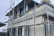 外壁塗装　茨城県潮来市　サイディング壁スレート屋根塗装(足場)