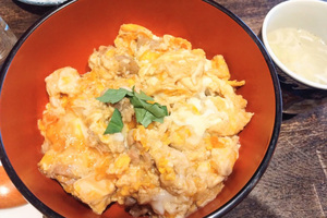 奥久慈しゃもの親子丼