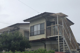 屋根塗装　福島県棚倉町　トタン屋根塗装(施工前)